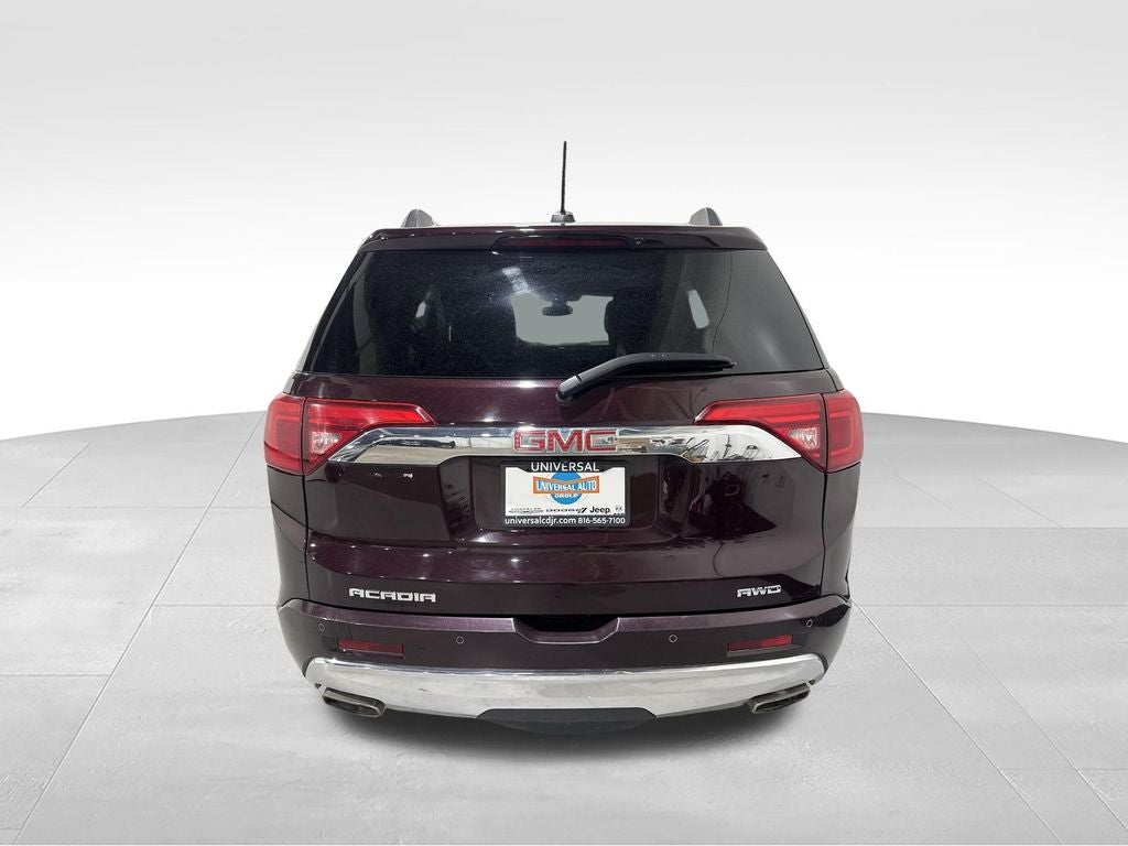 2017 GMC Acadia Denali