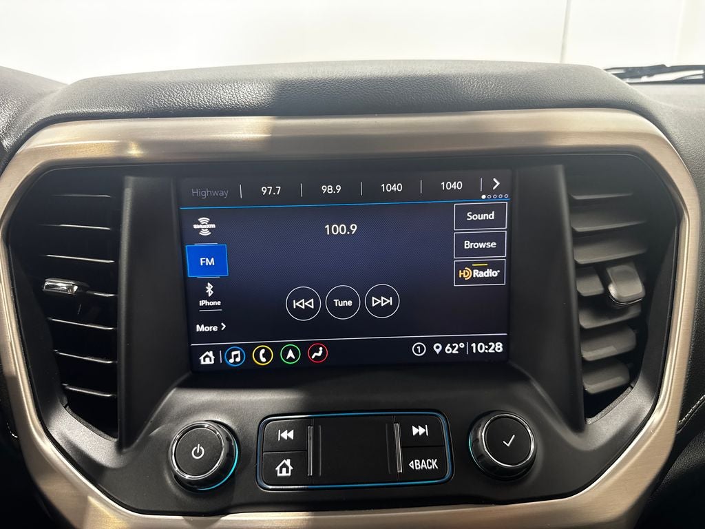 2020 GMC Acadia Denali