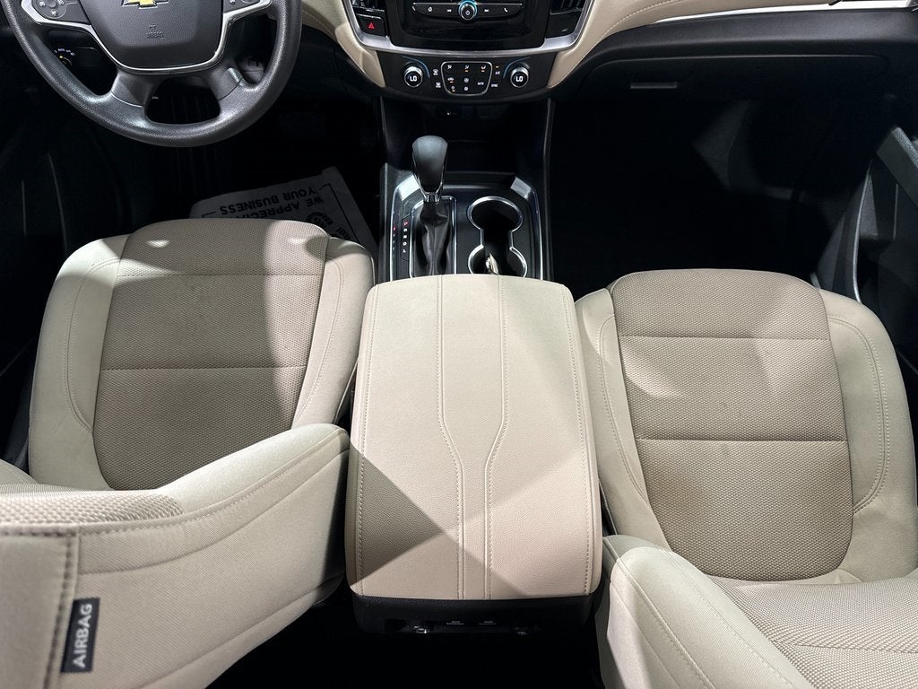 2022 Chevrolet Traverse LS