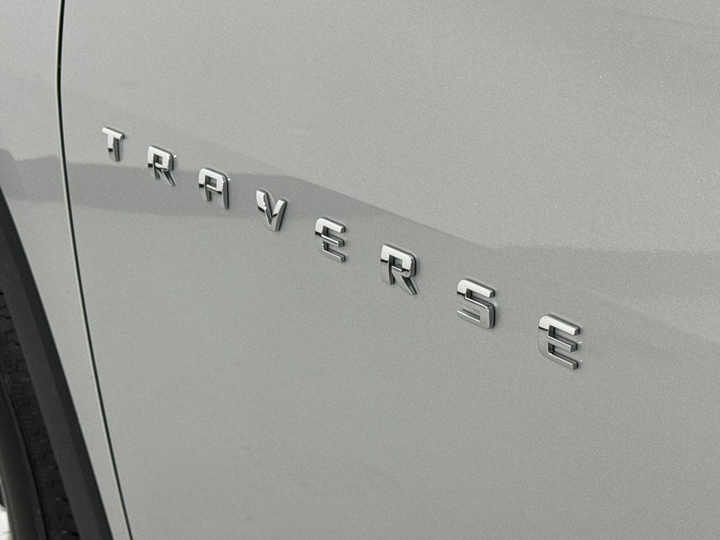 2022 Chevrolet Traverse LS