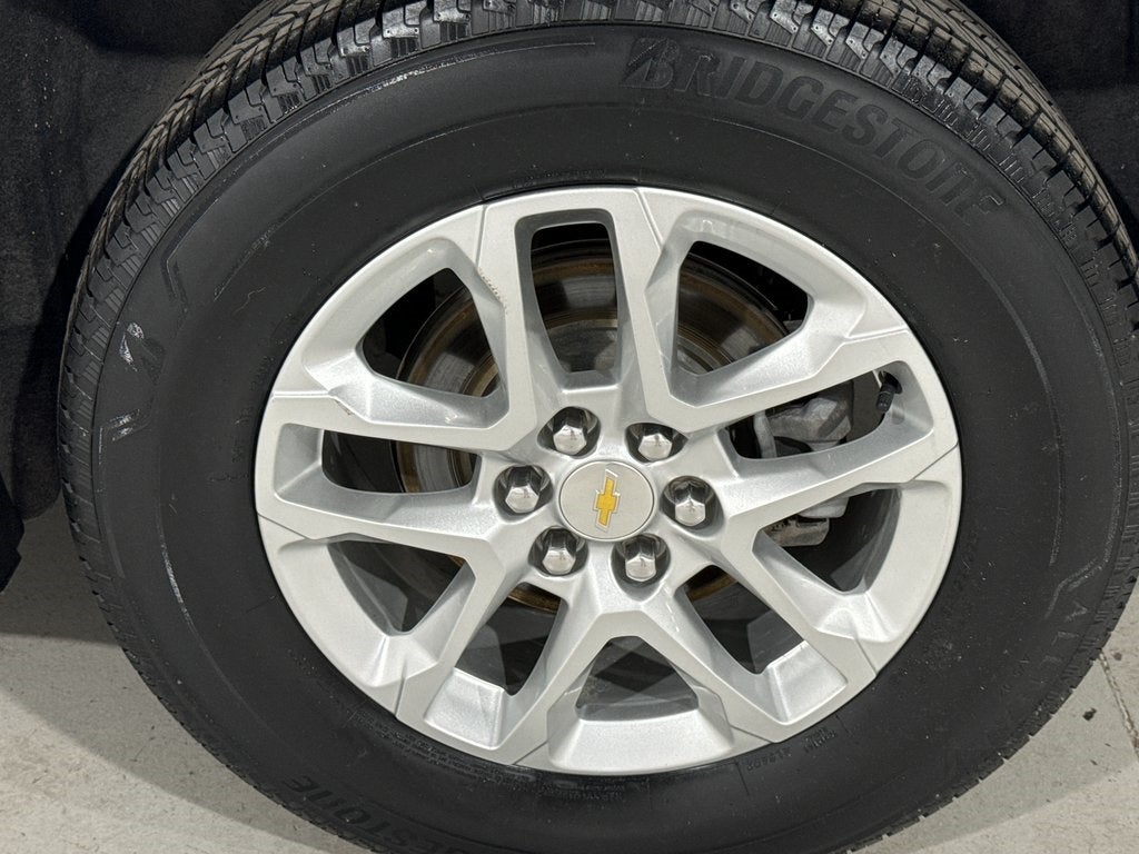 2022 Chevrolet Traverse LS