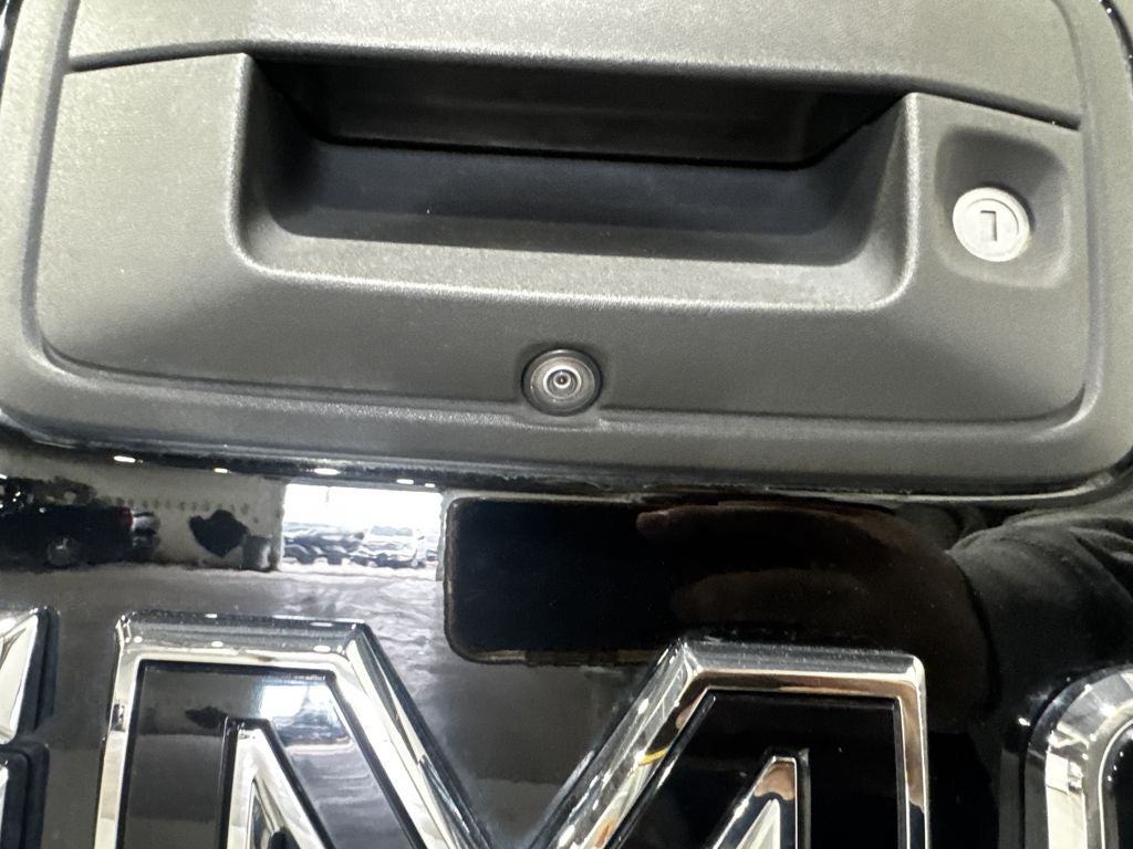 2022 GMC Canyon AT4 w/Leather