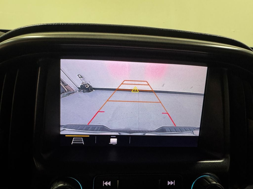 2022 GMC Canyon AT4 w/Leather