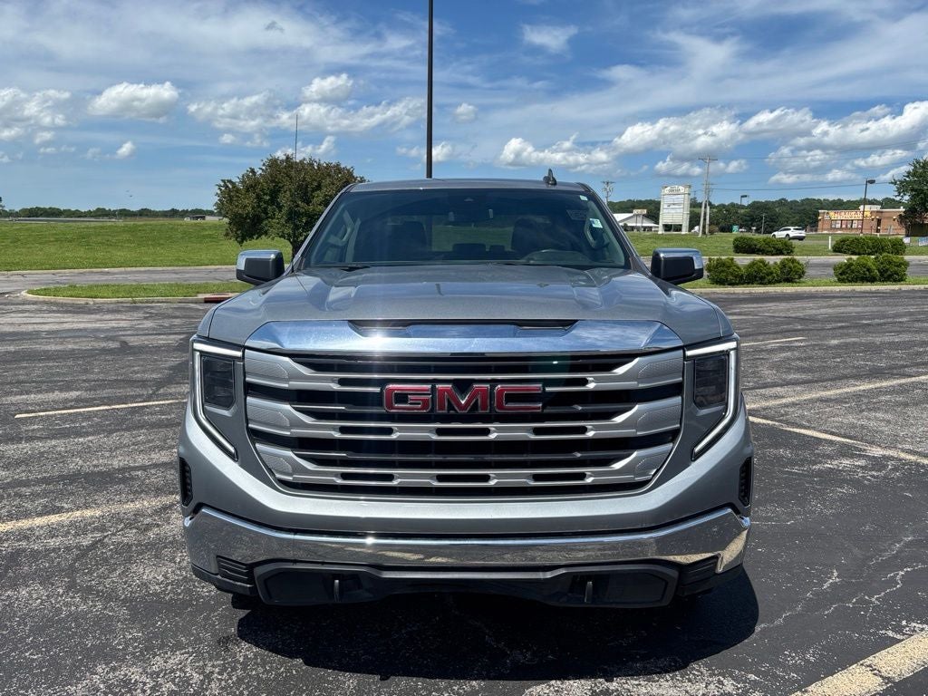 Used 2024 GMC Sierra 1500 SLE with VIN 1GTUUBED8RZ292826 for sale in Kansas City