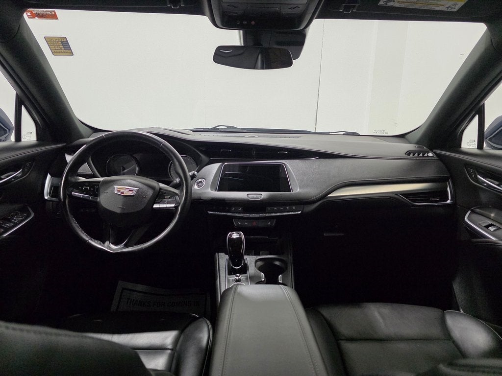 2020 Cadillac XT4 Premium Luxury