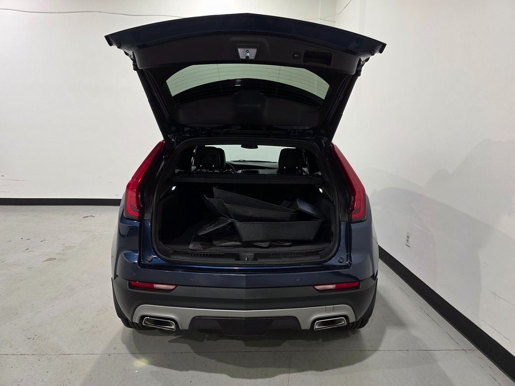 2020 Cadillac XT4 Premium Luxury