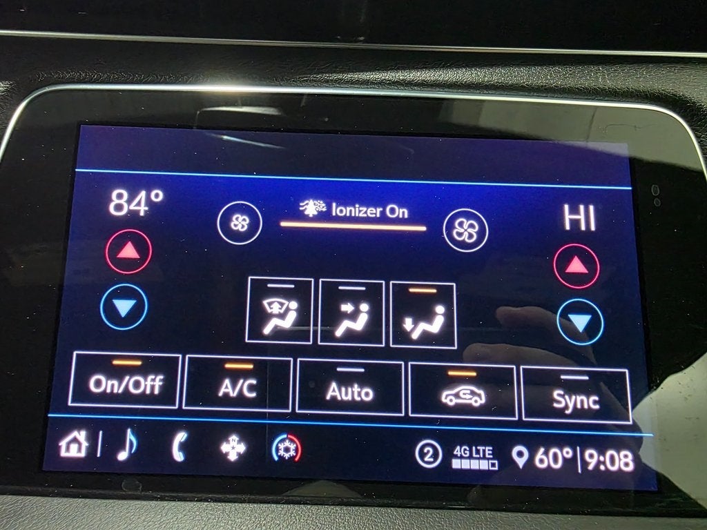 2020 Cadillac XT4 Premium Luxury