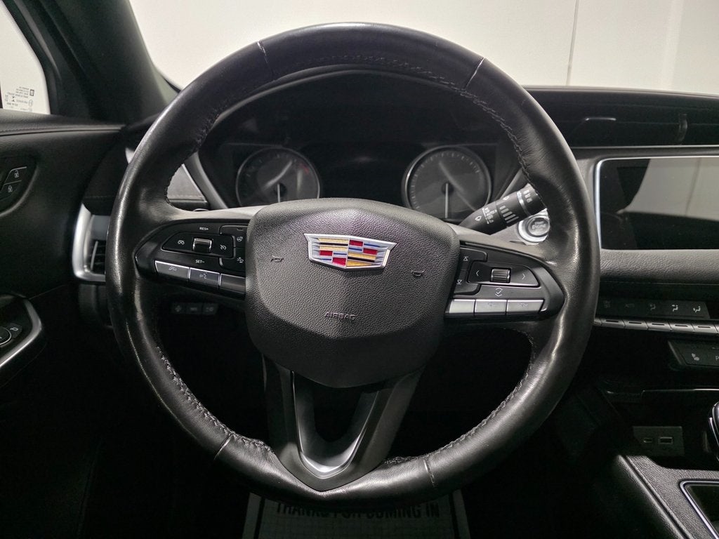 2020 Cadillac XT4 Premium Luxury