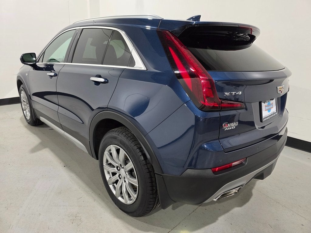 2020 Cadillac XT4 Premium Luxury