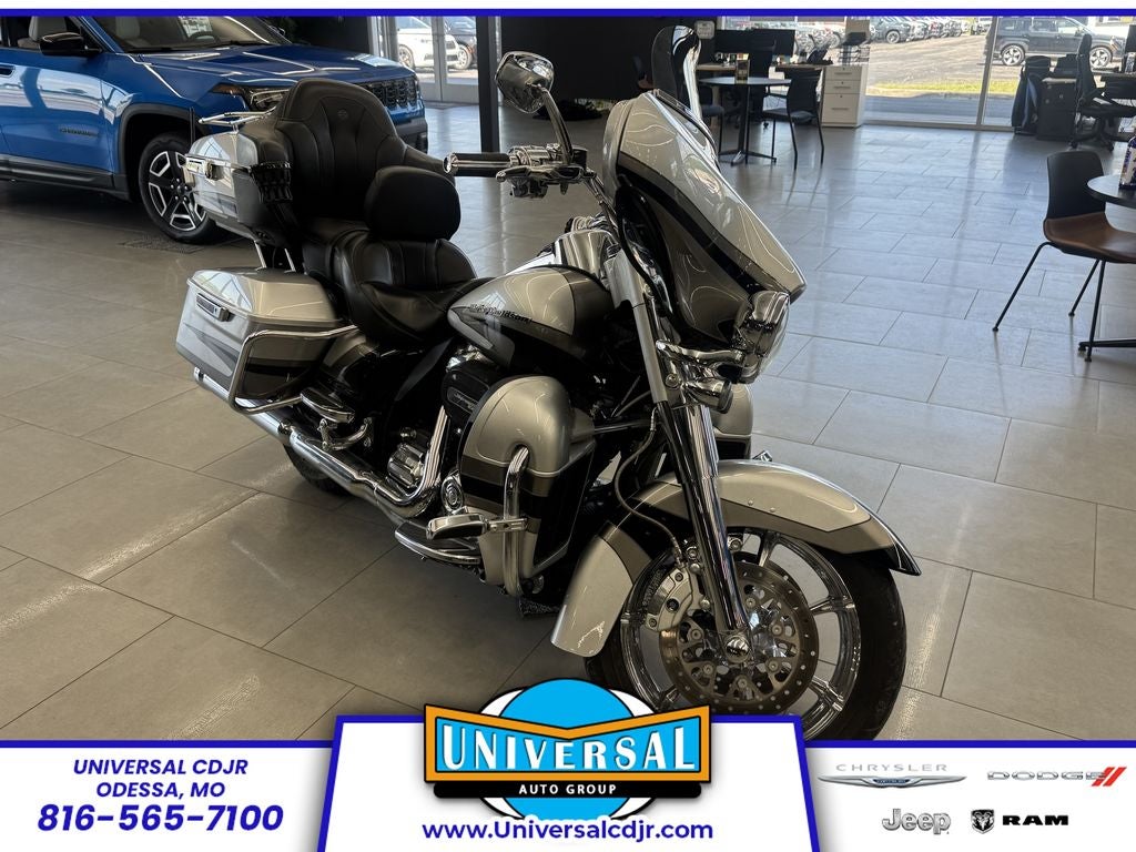 2017 Harley Davidson Ultra Limited CVO