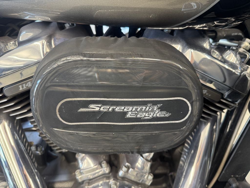 2017 Harley Davidson Ultra Limited CVO