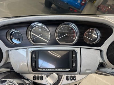 2017 Harley Davidson Ultra Limited CVO