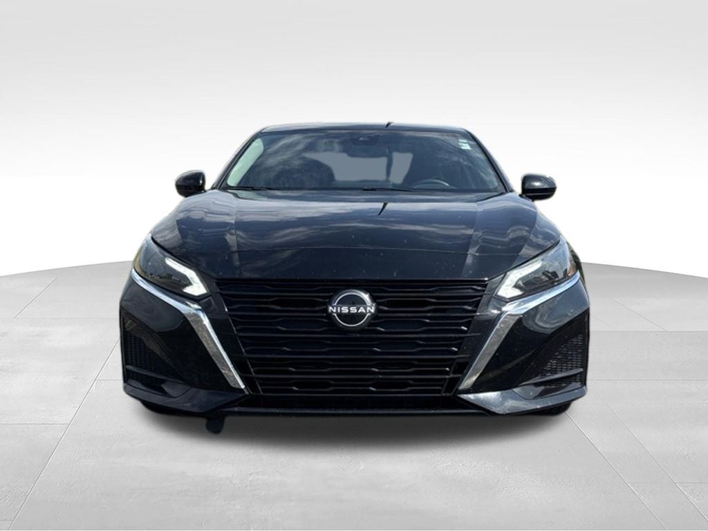 Used 2024 Nissan Altima SV with VIN 1N4BL4DVXRN402692 for sale in Kansas City