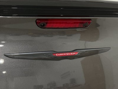 2023 Chrysler Chrysler 300 300S V8