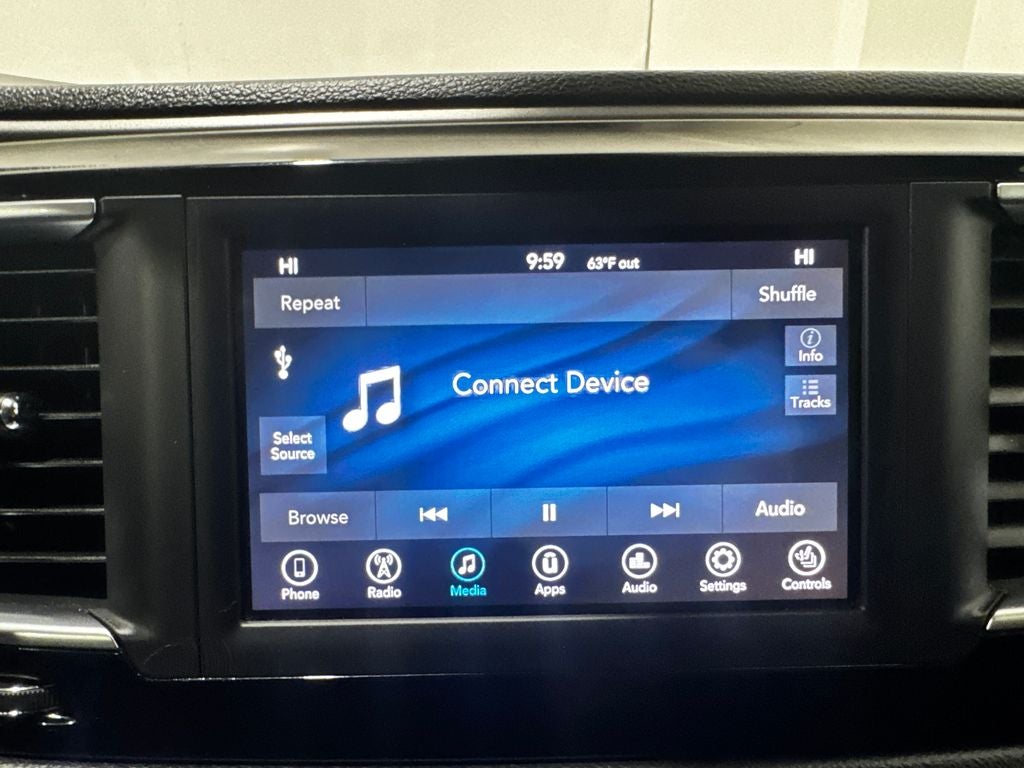 2020 Chrysler Pacifica Touring L