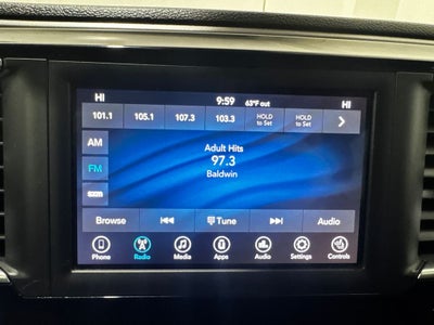 2020 Chrysler Pacifica Touring L