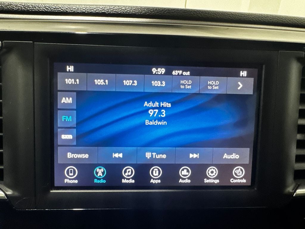 2020 Chrysler Pacifica Touring L