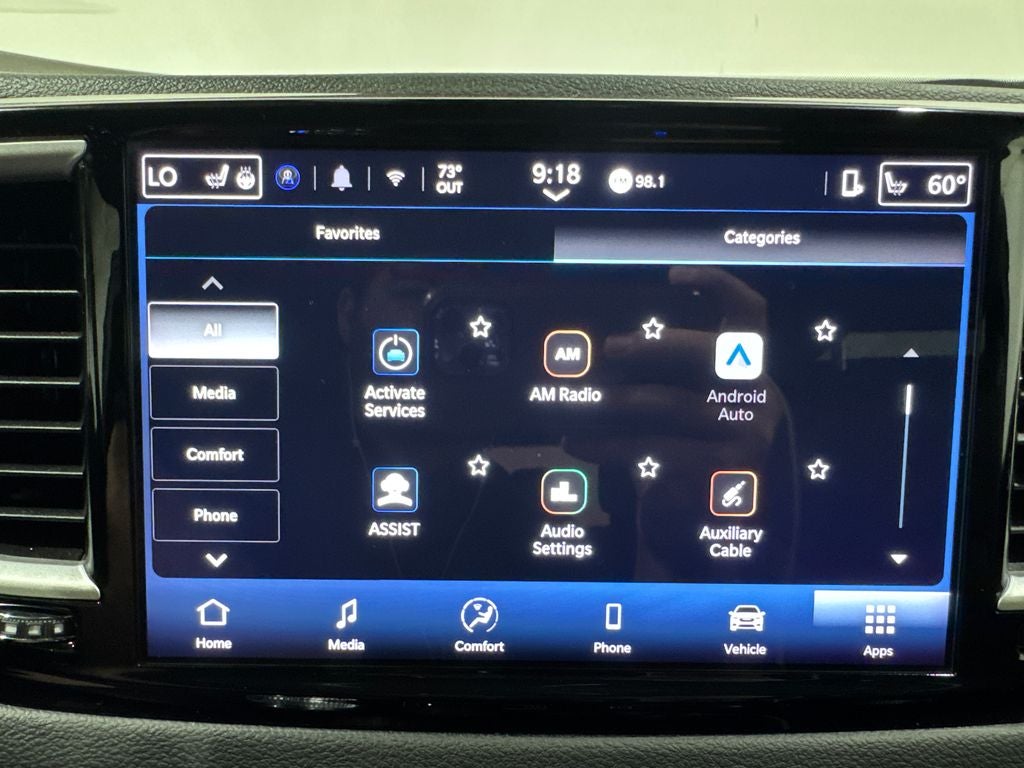 2025 Chrysler Pacifica Select