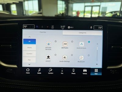 2027 Chrysler Pacifica Select