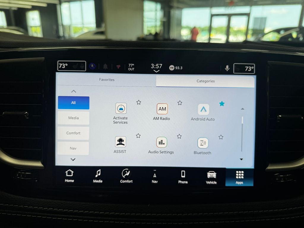 2027 Chrysler Pacifica Select