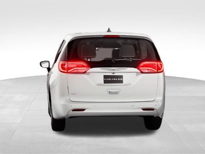 2027 Chrysler Pacifica LX