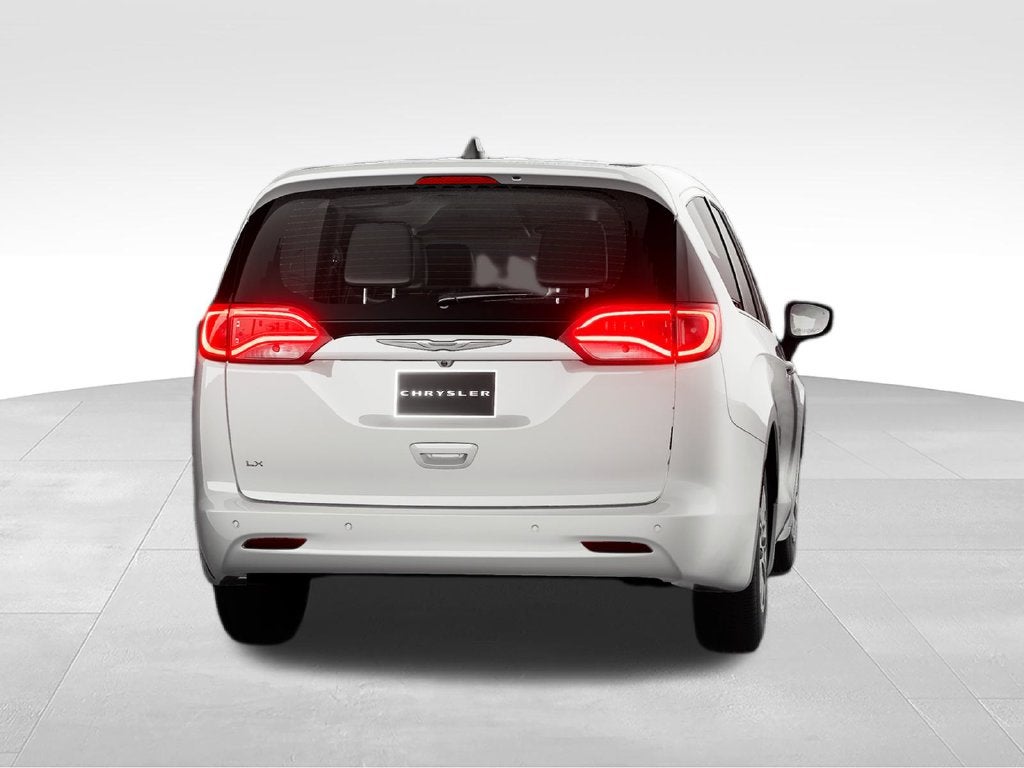 2027 Chrysler Pacifica LX
