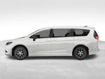 2027 Chrysler Pacifica LX
