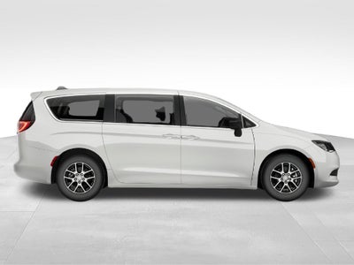 2027 Chrysler Pacifica LX