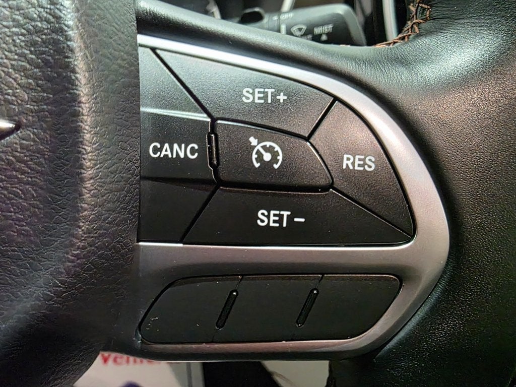 2017 Chrysler Pacifica Touring L Plus