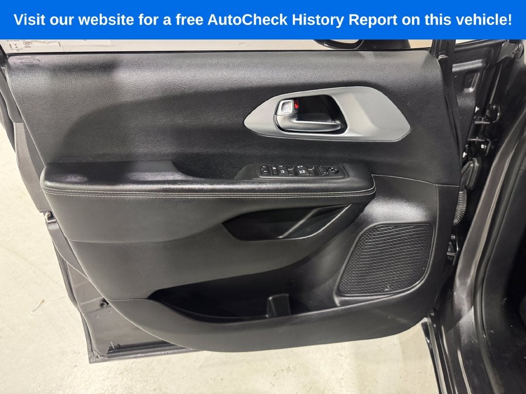 2020 Chrysler Pacifica Touring