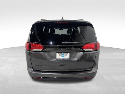 2020 Chrysler Pacifica Touring