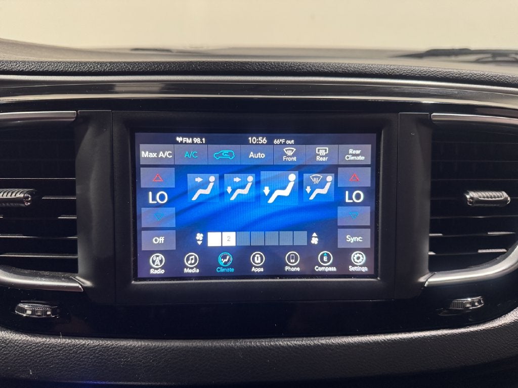 2020 Chrysler Pacifica Touring