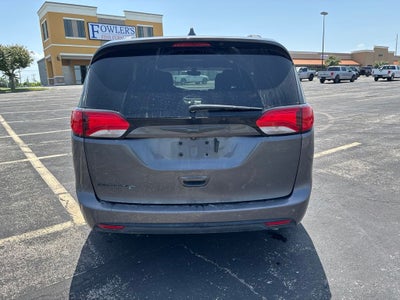 2020 Chrysler Pacifica Touring
