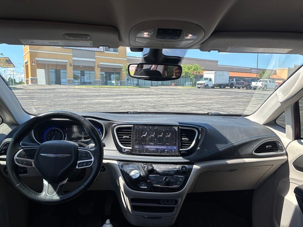 2021 Chrysler Pacifica Touring
