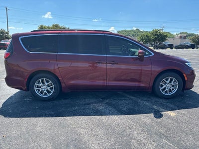 2021 Chrysler Pacifica Touring