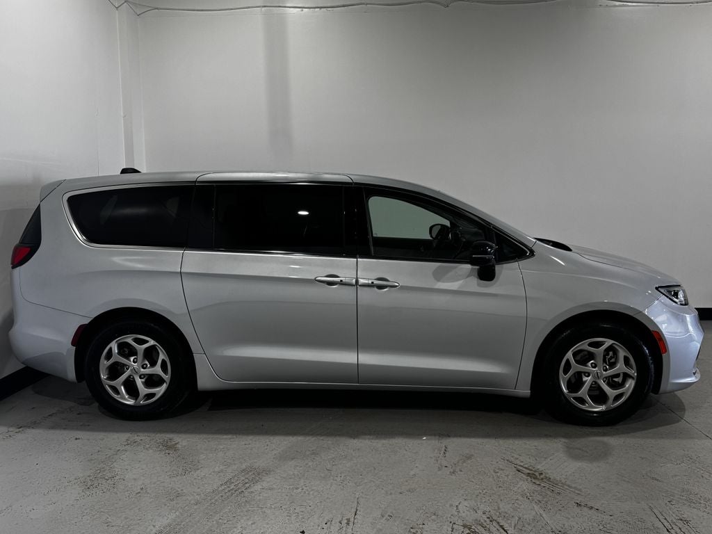 2024 Chrysler Pacifica Limited
