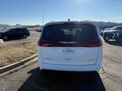 2023 Chrysler Pacifica Limited
