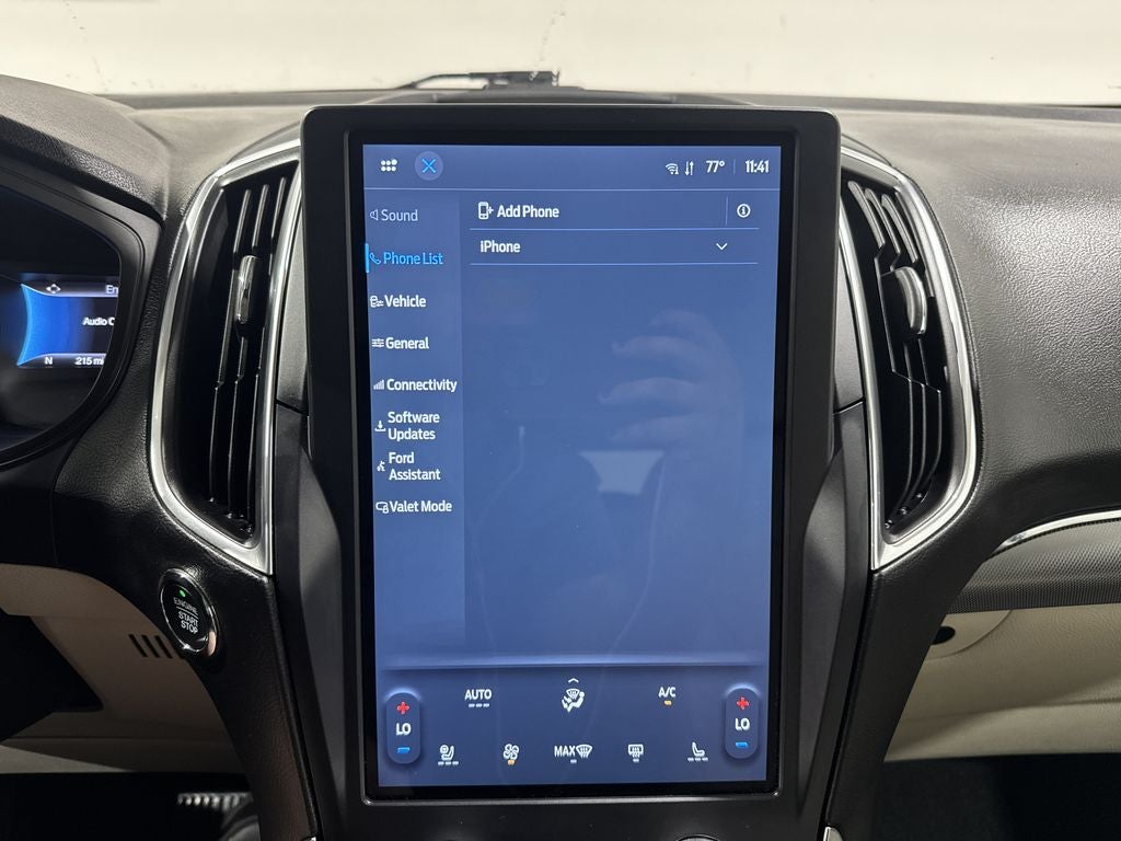 2022 Ford Edge Titanium