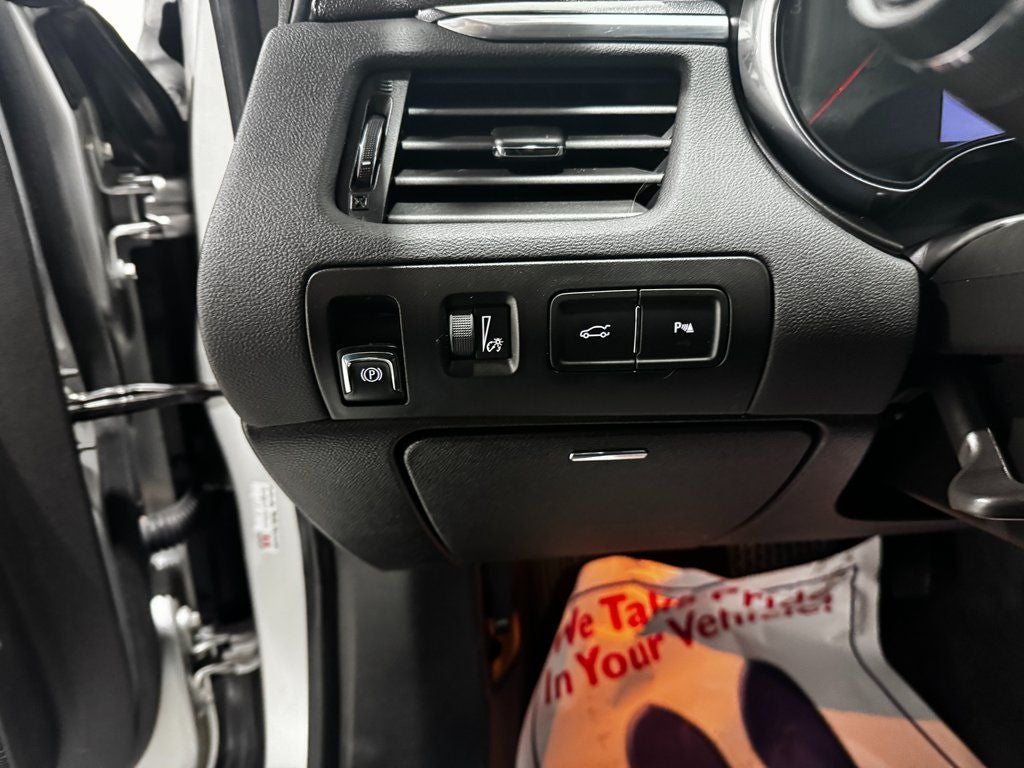 2016 Chevrolet Impala LT 1LT