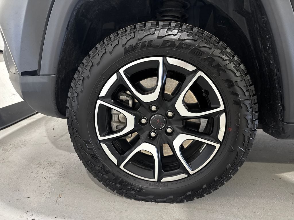 2025 Jeep Compass Trailhawk