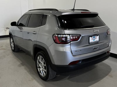 2022 Jeep Compass Latitude Lux