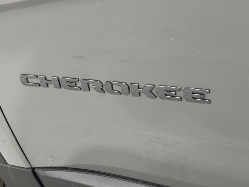2026 Jeep Cherokee Overland