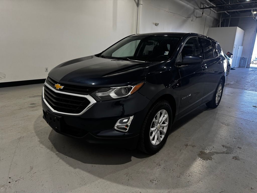 Used 2018 Chevrolet Equinox LT with VIN 3GNAXJEV2JL384367 for sale in Kansas City