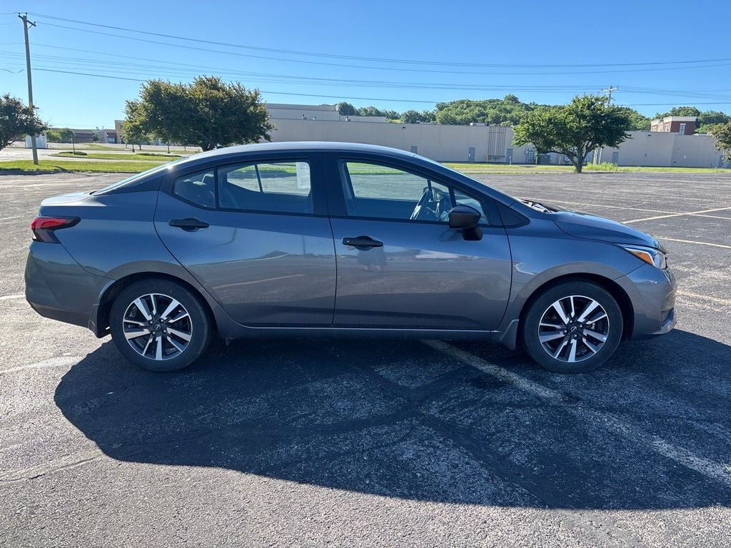 2024 Nissan Versa 1.6 S