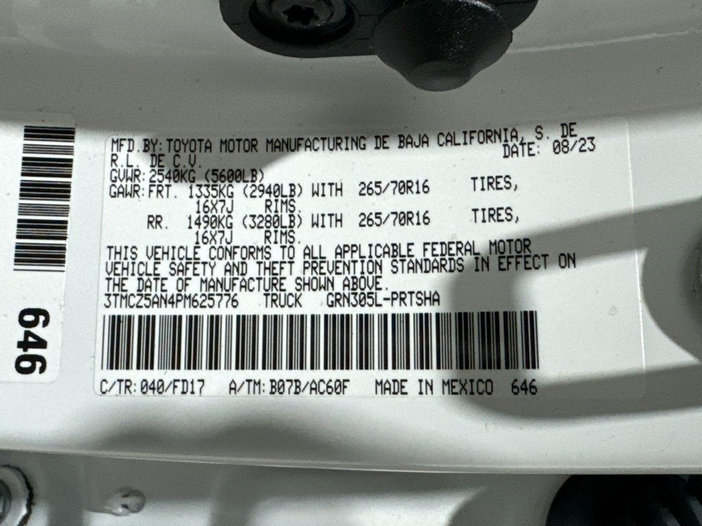 2023 Toyota Tacoma TRD Off-Road V6