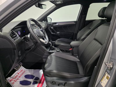 2022 Volkswagen Tiguan 2.0T SE R-Line Black