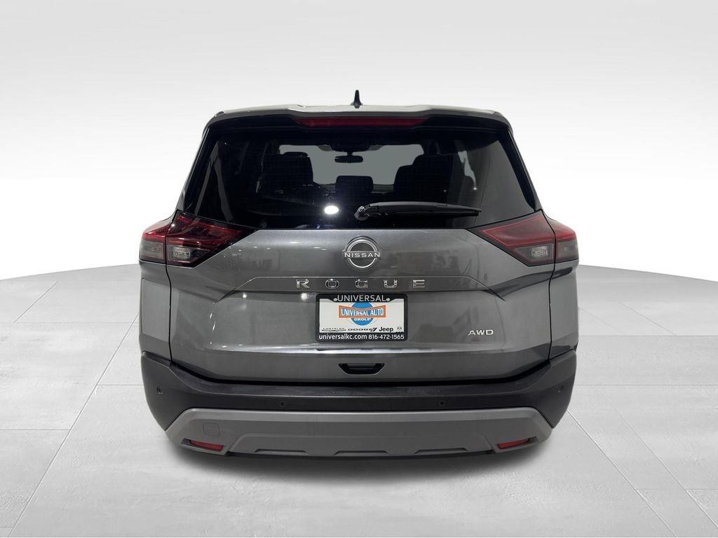 2022 Nissan Rogue S