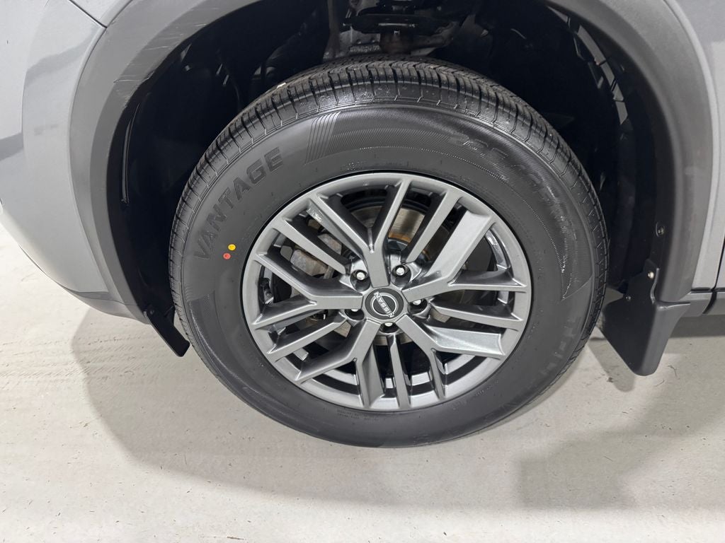 2022 Nissan Rogue S