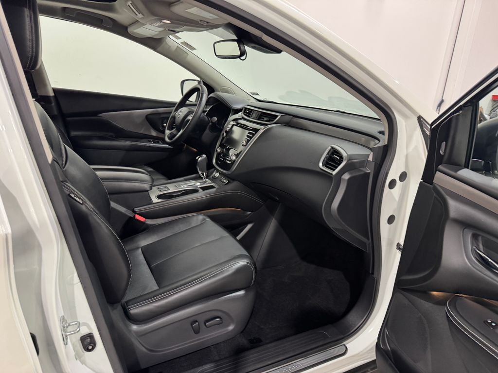 2023 Nissan Murano SL