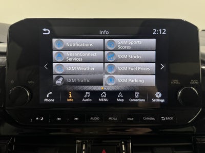 2023 Nissan Pathfinder SL Premium